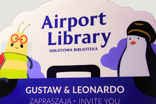 Na grafice Mól Gustaw - maskotka Biblioteki Kraków i  pingwin Leonardo - maskotka CEL